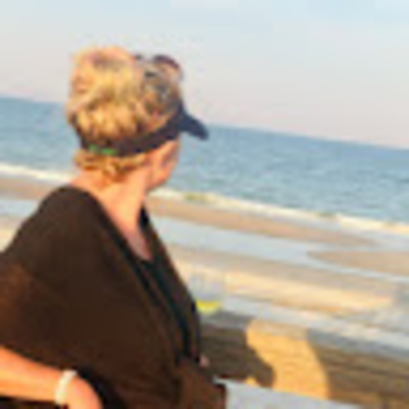 Meet your Posher, Mary margaret - Picture 1 of 1